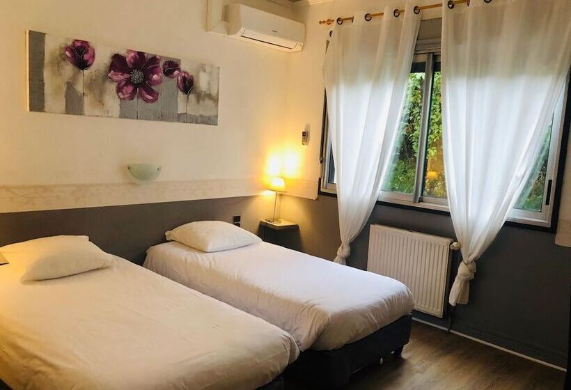 Номер Стандарт, Logis Hôtel L Abricotine