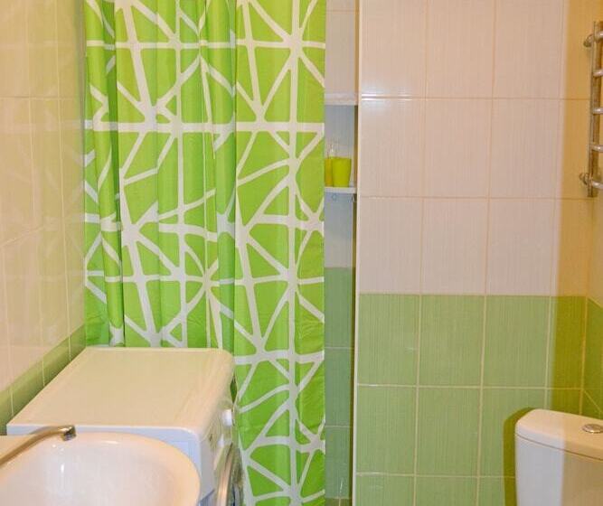 家庭间, Guest House Na Lugu