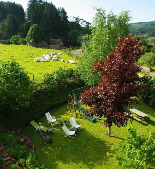 Семейный Номер, Auberge De La Chaloire