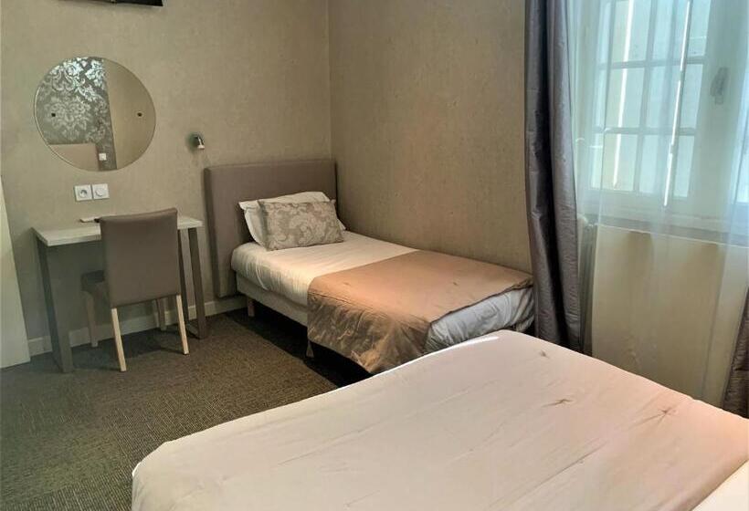 اتاق استاندارد سه نفره, Hostellerie Bellevue
