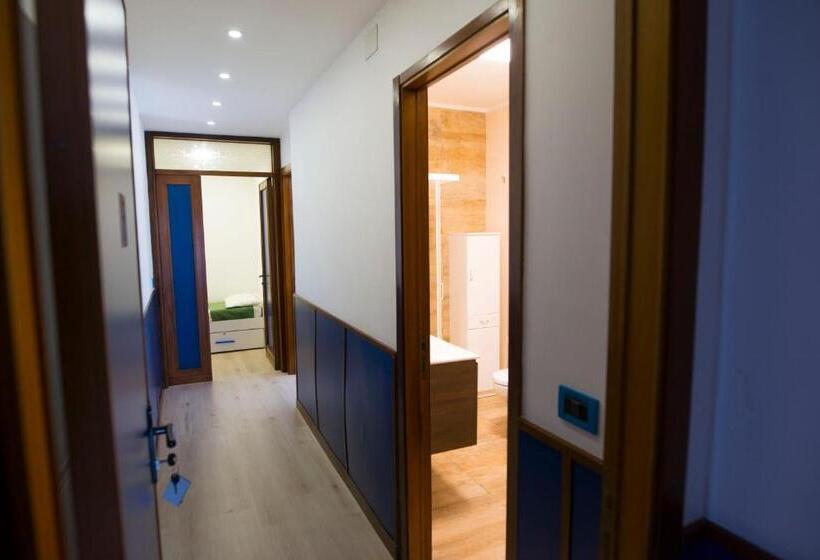 اتاق استاندارد سه نفره, B&b Il Bacio