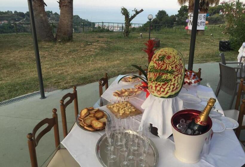 Номер Стандарт, Le Limonaie A Mare
