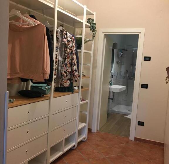 اتاق راحتی سه تخته, B&b Palazzo De  Il Nuovo Duca Minimo