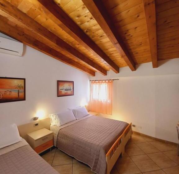 اتاق استاندارد سه نفره, B&b L Antica Torre