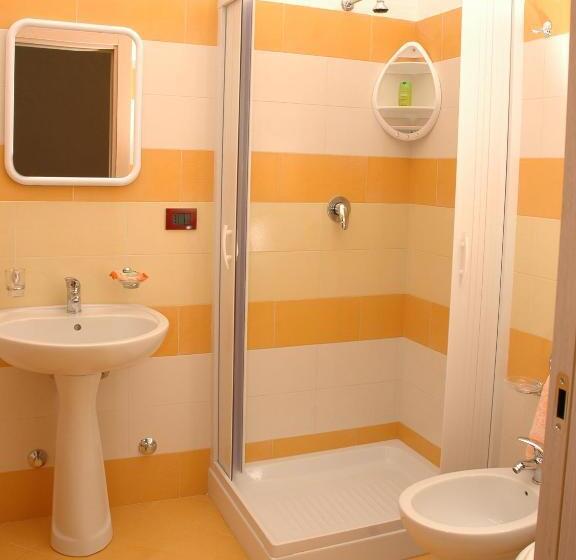 اتاق استاندارد با بالکن, B&b L Antica Torre