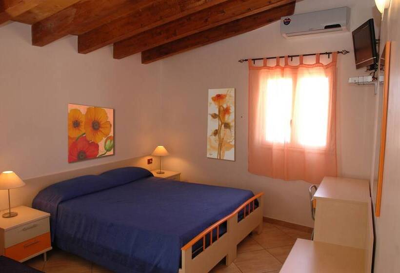 اتاق استاندارد با چشم‌انداز دریا, B&b L Antica Torre
