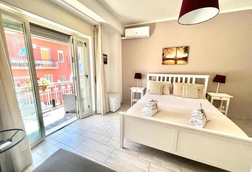 Quarto Triplo Deluxe Vista Mar, A Casa Dei Bruno B&b