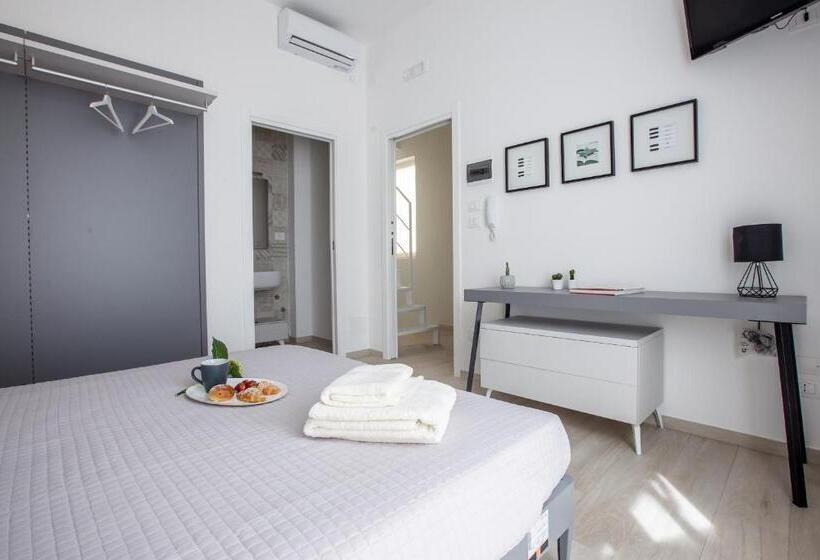 اتاق استاندارد, Aruci B&b