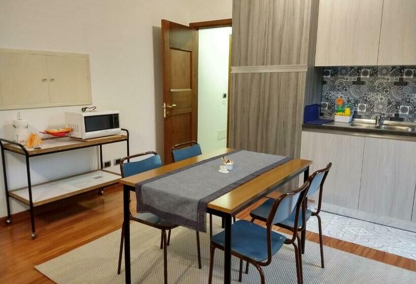 اتاق استاندارد, B&b Il Torchiourbino