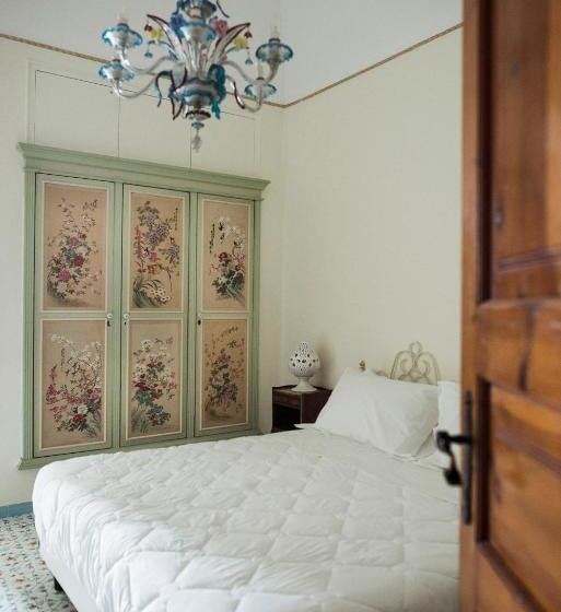 Полулюкс Одноместный с Террасой, Villa Delle Querce Resort