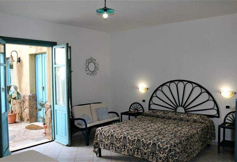 اتاق لوکس, B&b S Aposentu