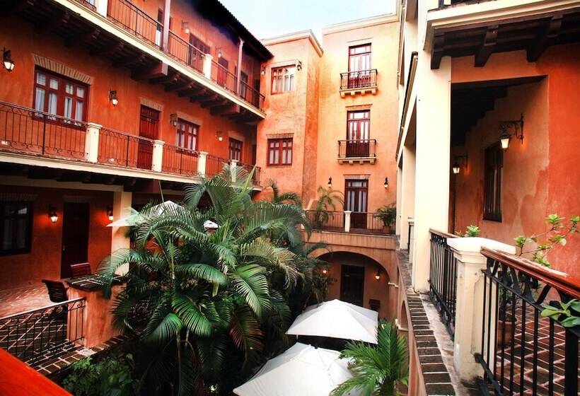 سوییت اجرایی, Boutique Hotel Palacio