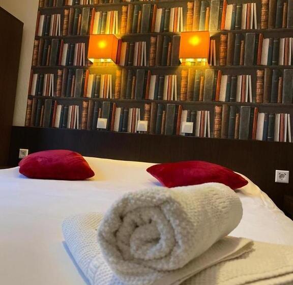 Номер Стандарт Индивидуальный, Logis Hostellerie De L Abbaye