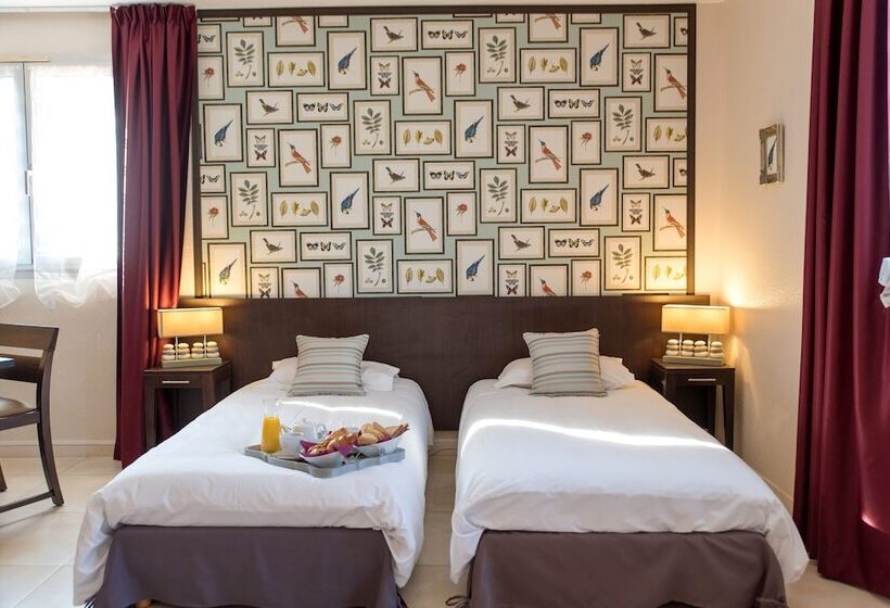 Номер Стандарт, Logis Hostellerie De L Abbaye