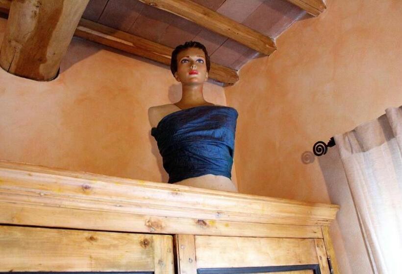 Номер Стандарт, B&b Le Logge Ritrovate