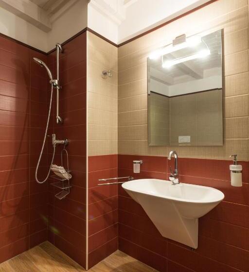 Апартаменты 1 Спальня Нижний Этаж, Palazzo Leuzzi B&b