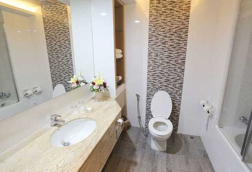 اتاق لوکس, Amora Thapae Hotel Chiang Mai
