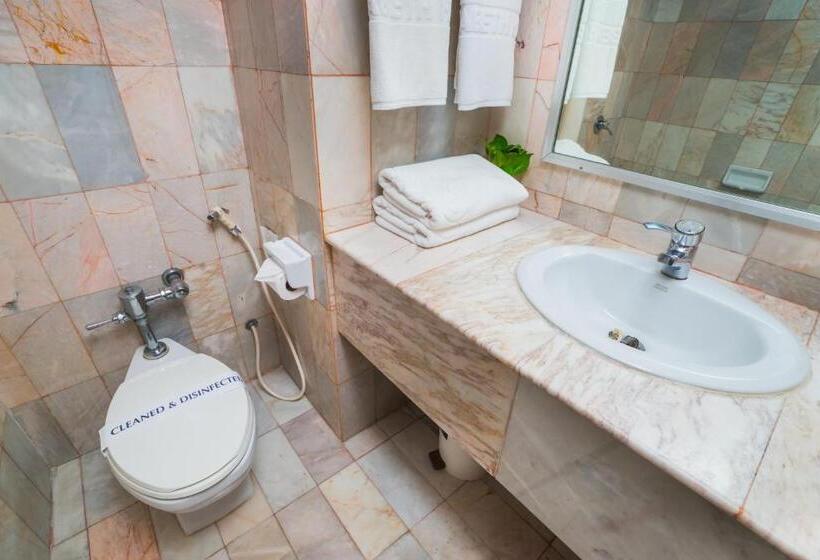 Quarto Superior, Elizabeth