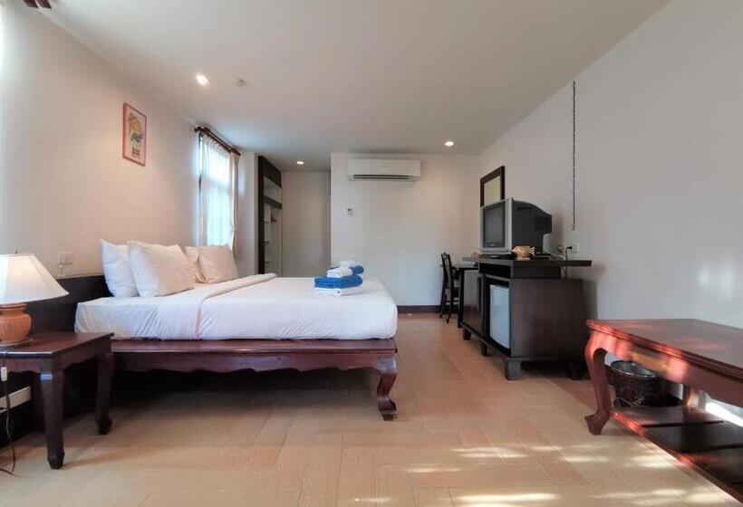 スタンダードルーム, Holiday Villa, Lanta