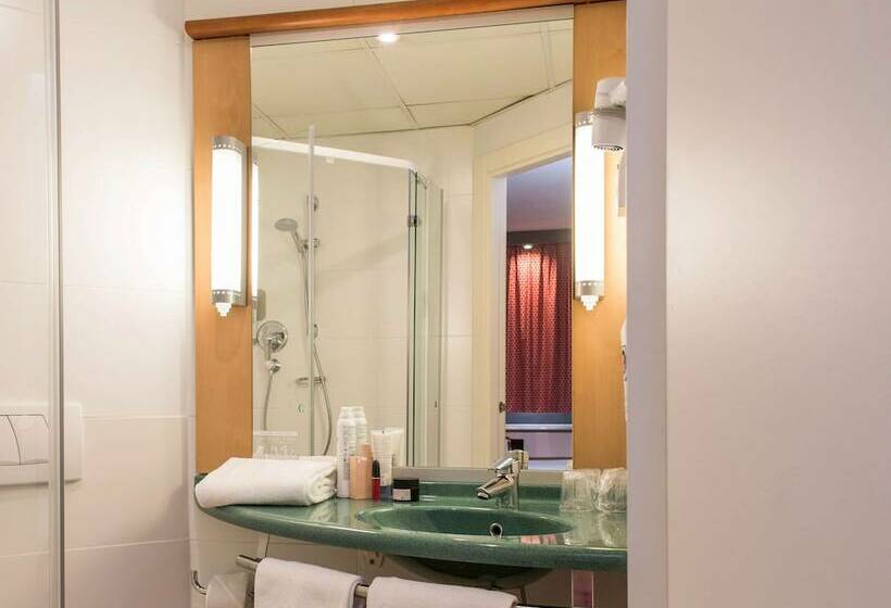 Семейный Номер, Ibis Madrid Fuenlabrada