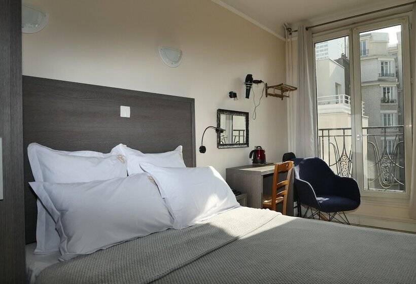 StandaardKamer, Novex Paris