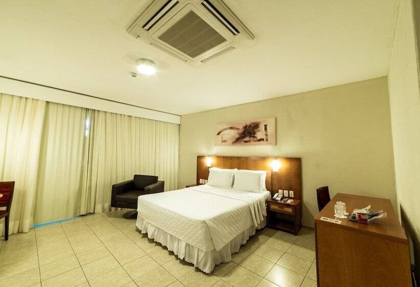 디럭스 룸, Praia Centro