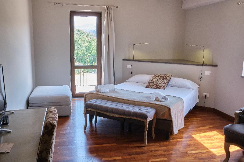 سوییت جونیور, Tenuta Edone  Country House