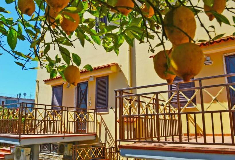 Апартаменты 1 Спальня, Villa Paeonia
