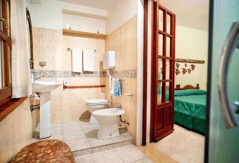 Номер Стандарт, Affittacamere Sa Bratza Vacanze