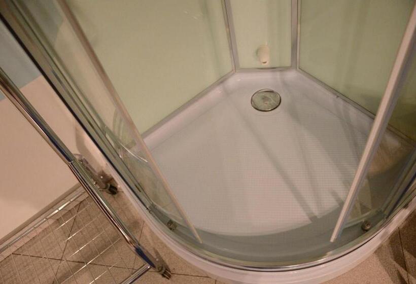 اتاق لوکس, B&b Vicolo Del Chiostro