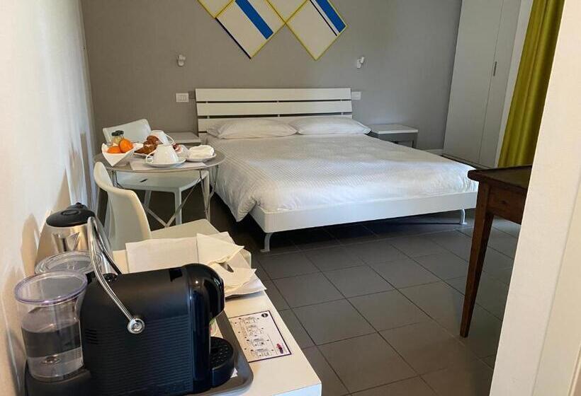 اتاق استاندارد با بالکن, B&b Warmup Grosseto   Parcheggio Incluso Nella Corte Interna