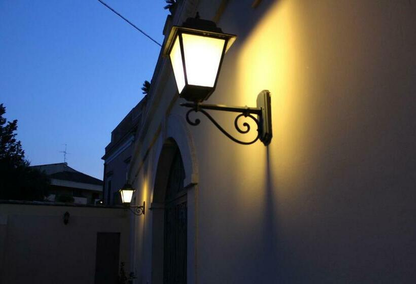 استودیوی لوکس, Domus Decclesiis