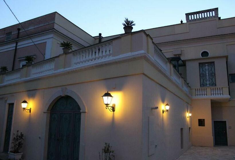 استودیوی لوکس, Domus Decclesiis