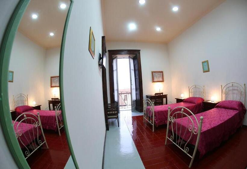 اتاق استاندارد با بالکن, Casa Lissania