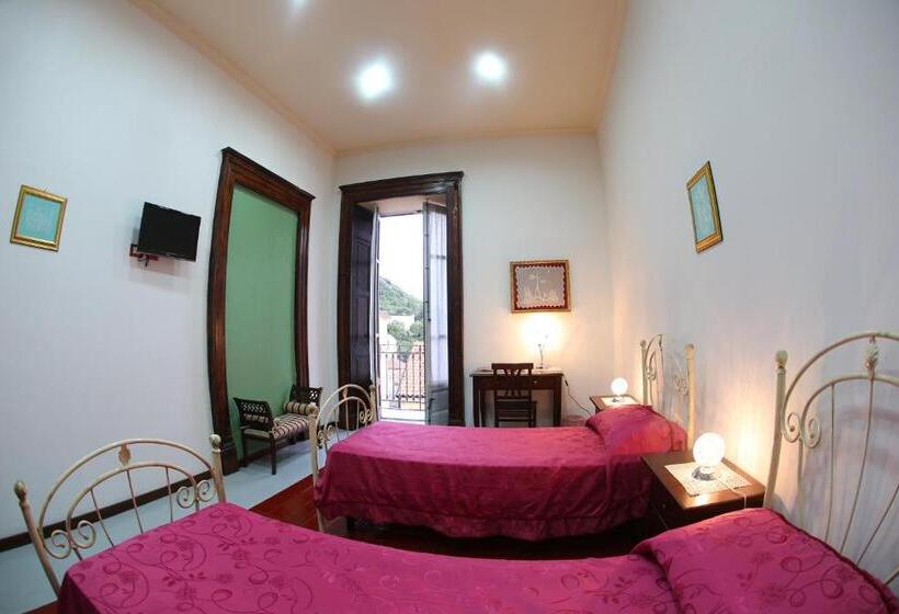 اتاق استاندارد با بالکن, Casa Lissania
