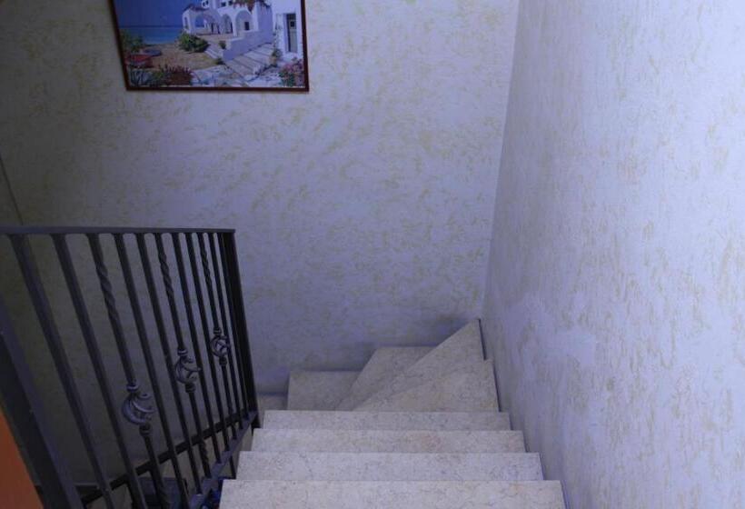 1 Bedroom Penthouse Apartment, Cityguesthouse Catanzaro