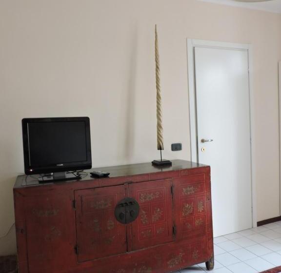 اتاق استاندارد با بالکن, Residenze Torinesi