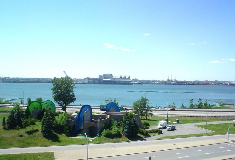 اتاق استاندارد, Holiday Inn Montreal Longueuil, An Ihg