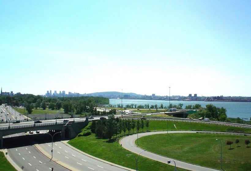اتاق استاندارد, Holiday Inn Montreal Longueuil, An Ihg