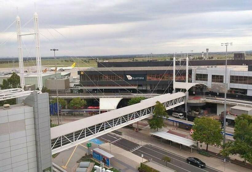 اتاق سوپریور با چشم‌انداز, Parkroyal Melbourne Airport