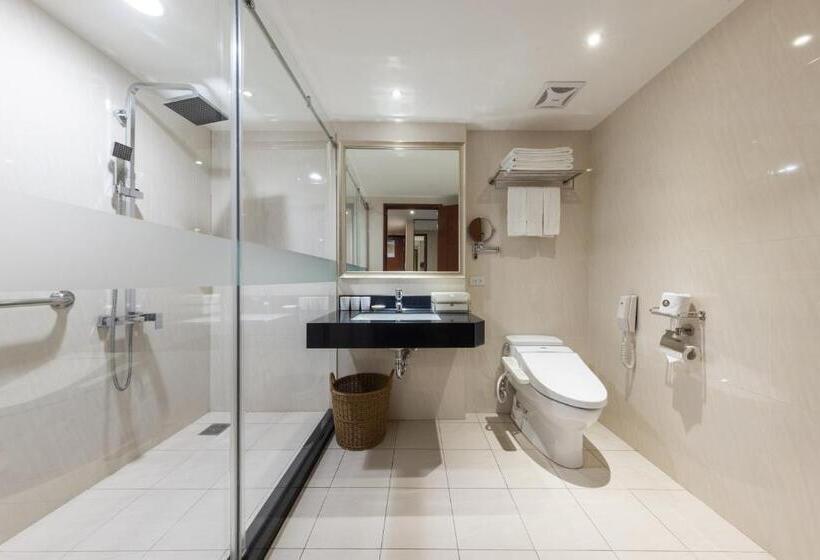اتاق سوپریور سه تخته, Yaward Resort  Taoyuan Golf & Country Club
