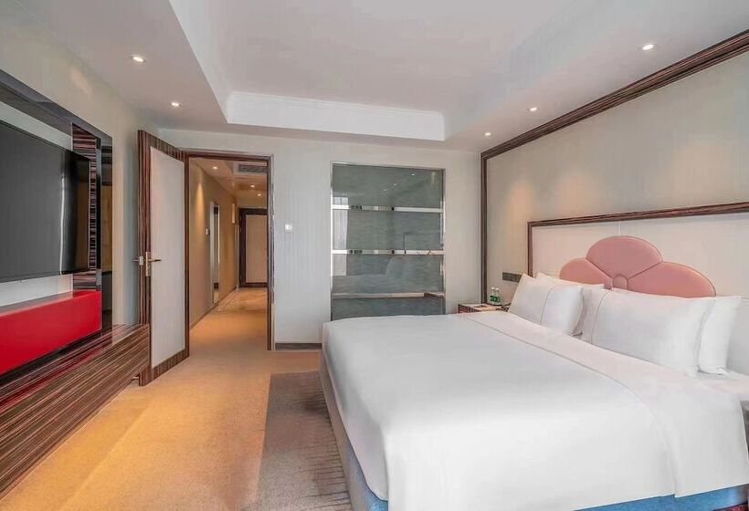 سوییت, Suning Universal Hotel All Suites