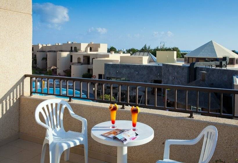 Апартаменты 2 Спальни, Bluesea Costa Teguise Gardens