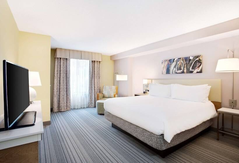Номер Deluxe, Hilton Garden Inn Saratoga Springs