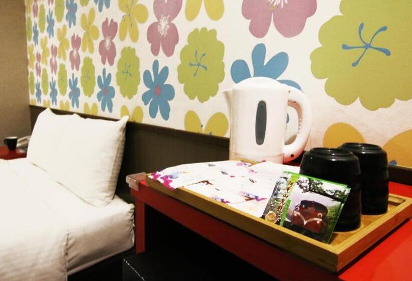 اتاق استاندارد سه نفره, Liho Hotel Tainan