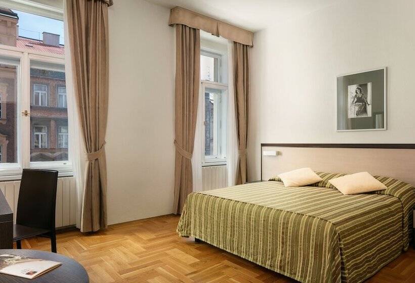 اتاق استاندارد, Praga 1