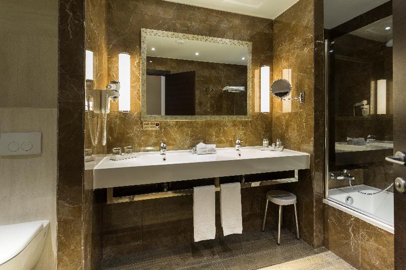 سوییت, Schlössle Hotel   The Leading Hotels Of The World
