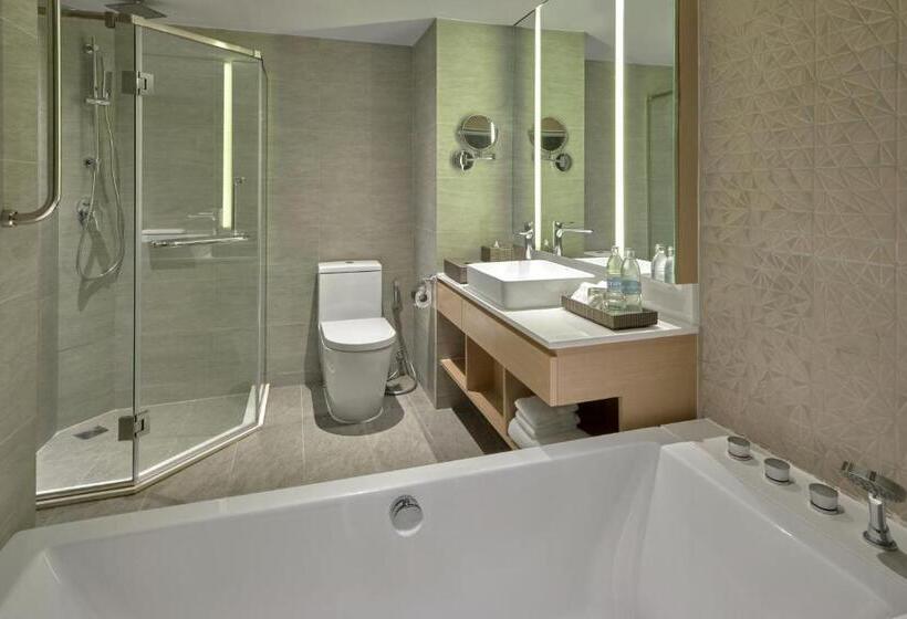 스탠다드 룸 1층, Phuket Marriott Resort & Spa Merlin Beach