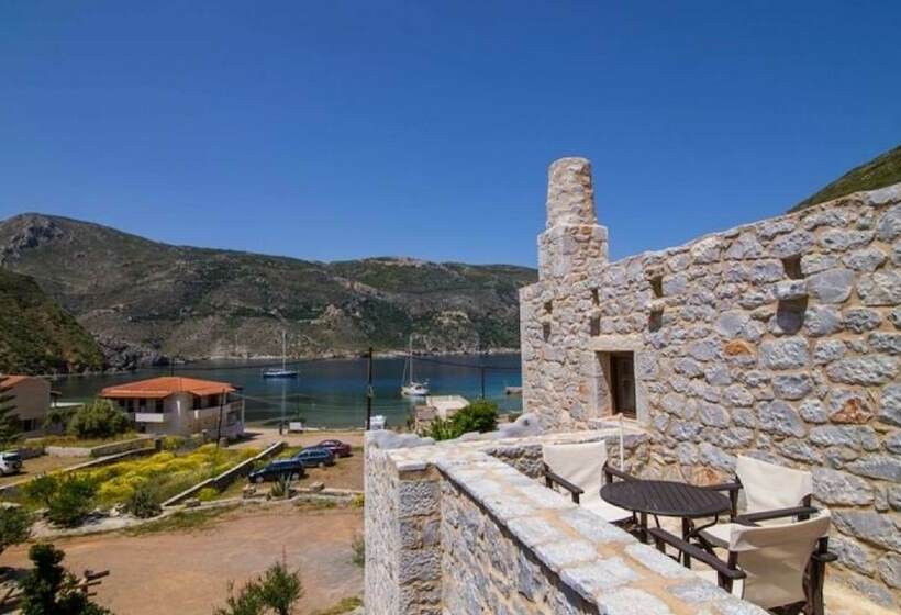 オーシャンビュースタンダードルーム, Psamathous Guesthouse