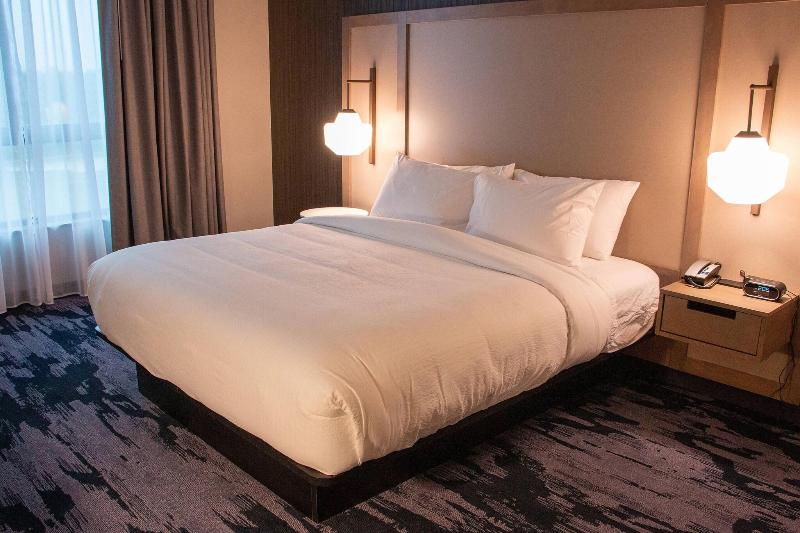 اتاق استاندارد با تخت بزرگ, Fairfield Inn & Suites By Marriott Davenport Quad Cities